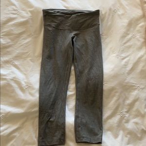 Heather grey lululemon crop leggings size 4